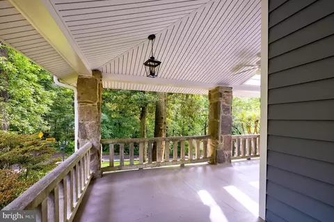 Exterior - 2925 Covington Rd, Silver Spring, MD 20910 photo 10 of 18