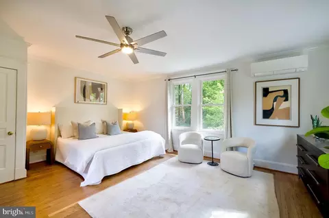 Bedroom - 2925 Covington Rd, Silver Spring, MD 20910 photo 2 of 9