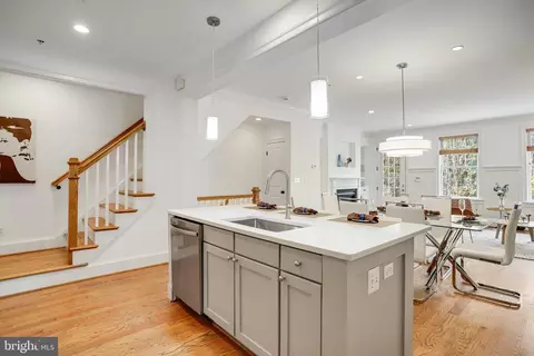8920 Courts Way, Silver Spring, MD 20910 photo 16