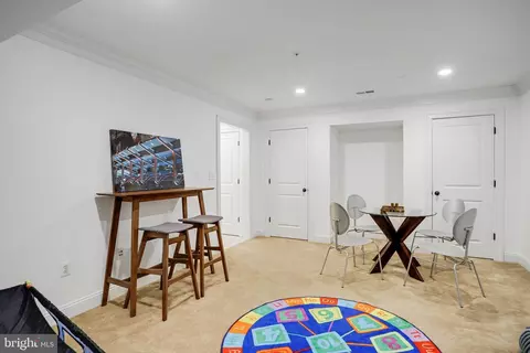 8920 Courts Way, Silver Spring, MD 20910 photo 41