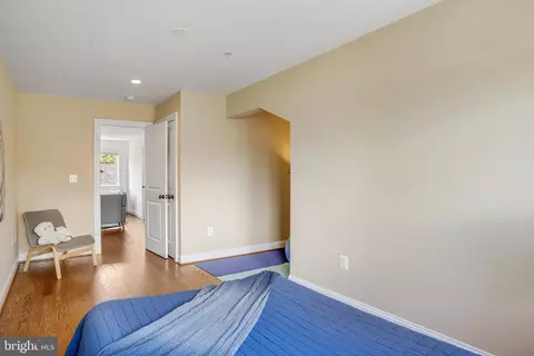 8920 Courts Way, Silver Spring, MD 20910 photo 37