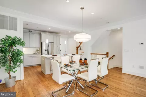 8920 Courts Way, Silver Spring, MD 20910 photo 13