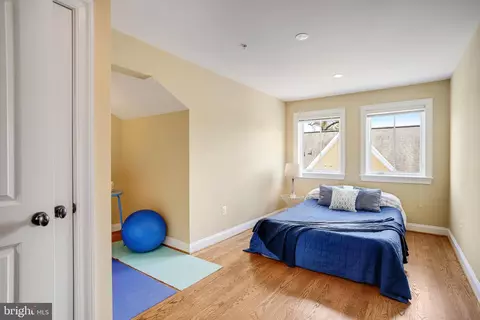 8920 Courts Way, Silver Spring, MD 20910 photo 36