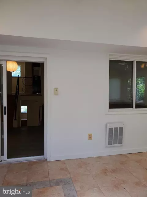 614 Hillsboro Dr, Silver Spring, MD 20902 photo 28