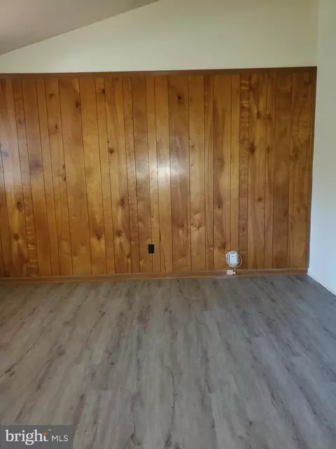614 Hillsboro Dr, Silver Spring, MD 20902 photo 14