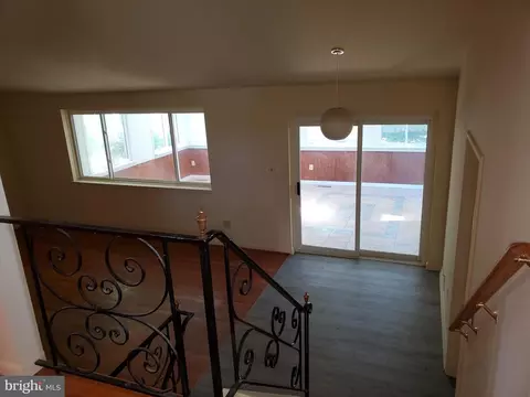 614 Hillsboro Dr, Silver Spring, MD 20902 photo 27