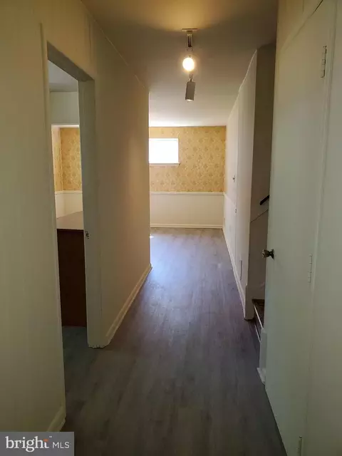 614 Hillsboro Dr, Silver Spring, MD 20902 photo 20