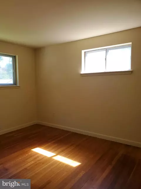614 Hillsboro Dr, Silver Spring, MD 20902 photo 24