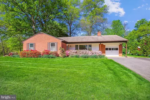 18312 Metz Dr, Germantown, MD 20874