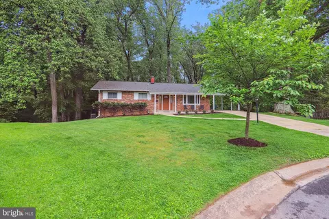 11804 Lovejoy St, Silver Spring, MD 20902 photo 2