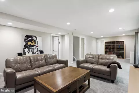 11804 Lovejoy St, Silver Spring, MD 20902 photo 38