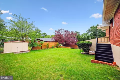 Exterior - 10916 Lombardy Rd, Silver Spring, MD 20901 photo 10 of 12