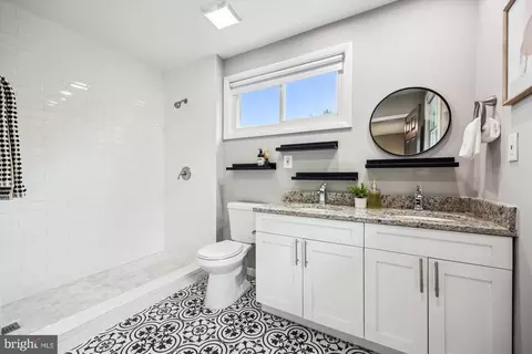 Bath - 10916 Lombardy Rd, Silver Spring, MD 20901 photo 1 of 4