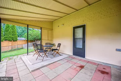 Exterior - 10916 Lombardy Rd, Silver Spring, MD 20901 photo 5 of 12