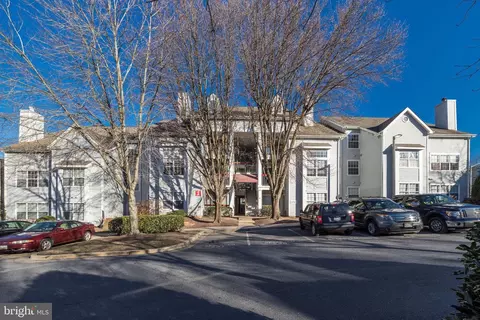 18503 Boysenberry Dr #132-92, Montgomery Village, MD 20879