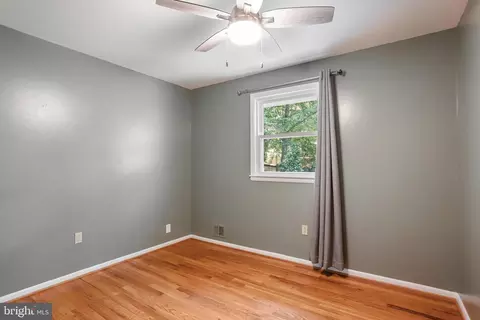 Bedroom - 903 Burnt Crest Ln, Silver Spring, MD 20903 photo 2 of 3