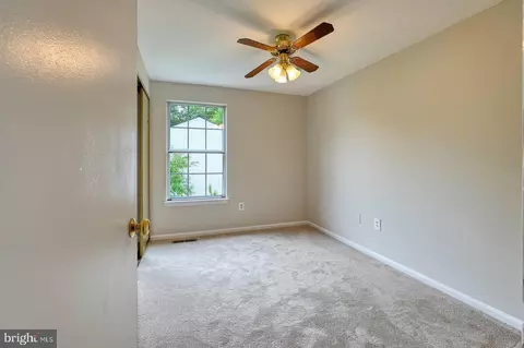Bedroom - 2807 Ashmont Ter, Silver Spring, MD 20906 photo 5 of 7