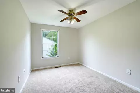 Bedroom - 2807 Ashmont Ter, Silver Spring, MD 20906 photo 4 of 7