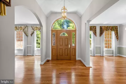 Entry Way - 16216 Whitehaven Rd, Silver Spring, MD 20906 photo 1 of 1