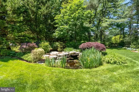 Exterior - 16216 Whitehaven Rd, Silver Spring, MD 20906 photo 3 of 7