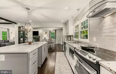 Kitchen - 1604 Gamewell Rd, Silver Spring, MD 20905 photo 4 of 5