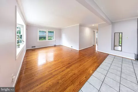 Living - 3321 Clay St, Silver Spring, MD 20902 photo 2 of 6