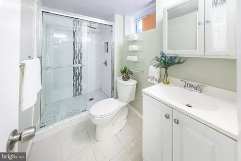 Bath - 3321 Clay St, Silver Spring, MD 20902 photo 3 of 3
