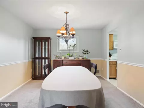 2 Darnell Ct, Olney, MD 20832 photo 6