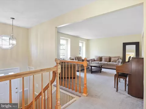 2 Darnell Ct, Olney, MD 20832 photo 5