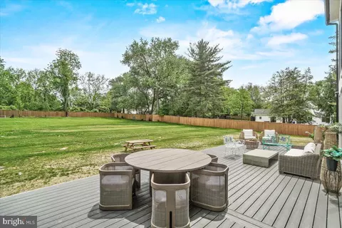 Exterior - 15807 Thompson Rd, Silver Spring, MD 20905 photo 5 of 9