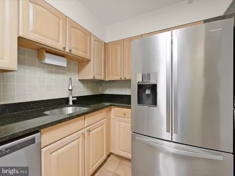 Kitchen - 15107 Interlachen Dr #2-919, Silver Spring, MD 20906 photo 2 of 2