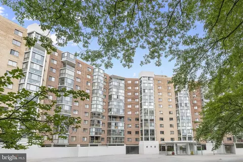 15107 Interlachen Dr #2-919, Silver Spring, MD 20906