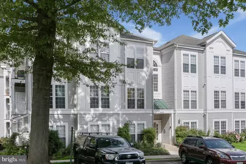 9800 Leatherfern Ter #303-255, Montgomery Village, MD 20879