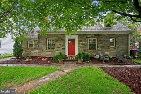 9911 Edgehill Ln, Silver Spring, MD 20901
