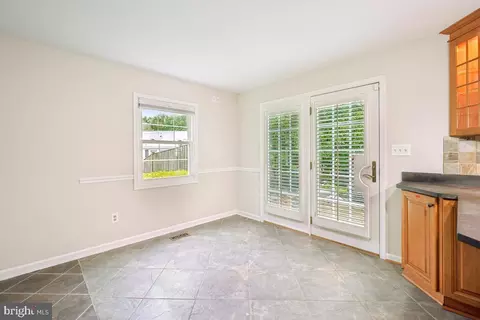 14208 Burning Bush Ln, Silver Spring, MD 20906 photo 13