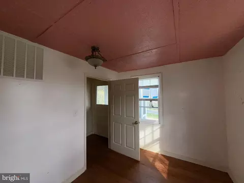 Other - 15901 River Rd, Poolesville, MD 20837 photo 9 of 12