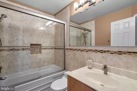 25 Silver Moon Dr, Silver Spring, MD 20904 photo 15