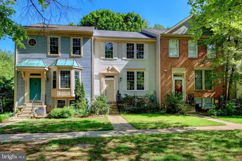19202 Cross Ridge Dr, Germantown, MD 20874