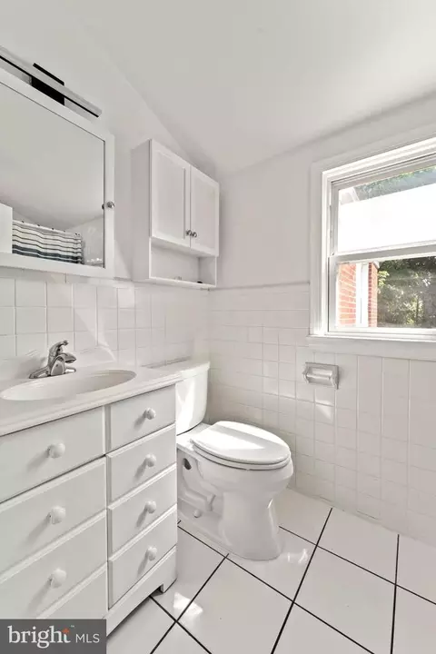 9307 Biltmore Dr, Silver Spring, MD 20901 photo 13