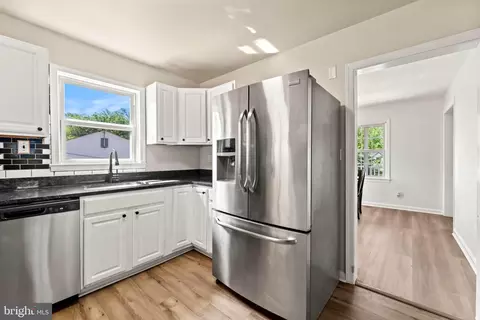 9307 Biltmore Dr, Silver Spring, MD 20901 photo 9