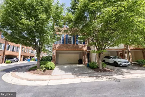 13525 Latrobe Ln #1311, Clarksburg, MD 20871