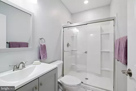 7 Heartwood Ter, Olney, MD 20832 photo 46