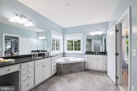 7 Heartwood Ter, Olney, MD 20832 photo 31