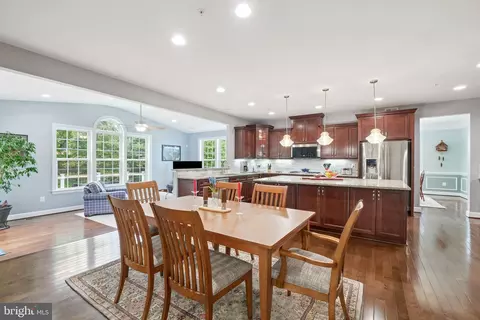 7 Heartwood Ter, Olney, MD 20832 photo 13