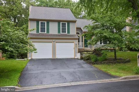 2723 Deer Ridge Dr, Silver Spring, MD 20904