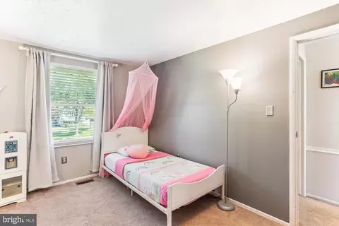 19110 Dowden Cir, Poolesville, MD 20837 photo 18