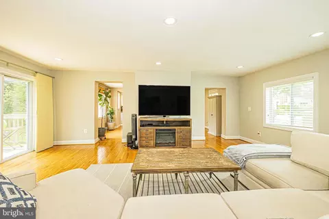 10021 Lorain Ave, Silver Spring, MD 20901 photo 14