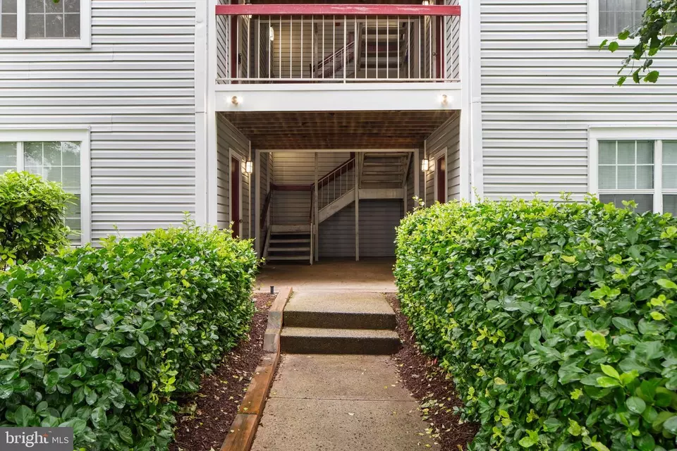  18504 Boysenberry Dr #165-95, Gaithersburg, MD 20879 photo 23