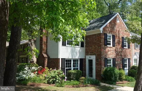 865 Azalea Dr #26-865, Rockville, MD 20850