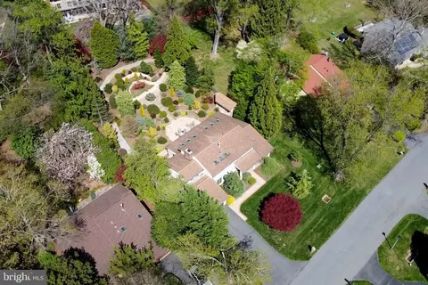 11625 Happy Choice Ln, Gaithersburg, MD 20878